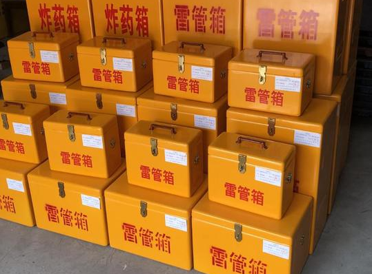 民勤玻璃钢雷管箱的使用寿命一般是多少？